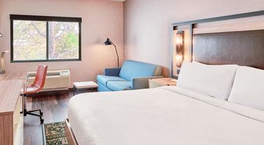 satın al Amerikan tarzı Dört nokta Sheration otel Laminat meşe ahşap Lüks otel Mobilyaları Çevrimiçi üretim