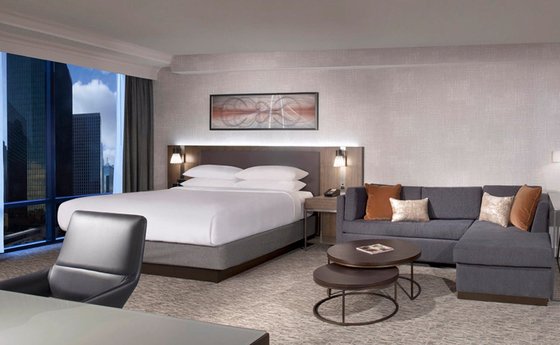 satın al Otel Yatak Odası 4 Yıldız Ahşap Mobilya Otel Yatak Odası Takımı Çevrimiçi üretim