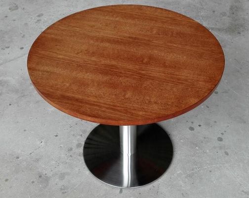 İyi bir fiyat. Restoran İçin Dayanıklı Ahşap Yemek Odası Masaları Cilalı Metal çevrimiçi